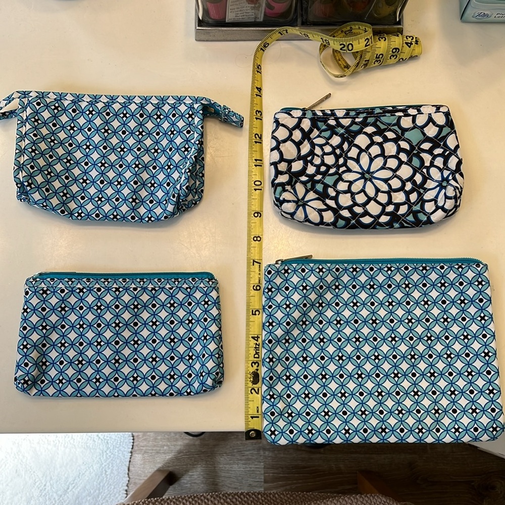 Cosmetic Bag Set - Picture 7 of 7